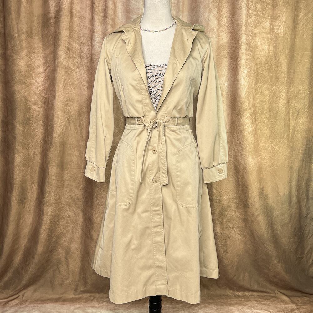 Vintage Trench Coat 80s Fit & Flare Hooded Khaki Beige Long Euro Light Academia